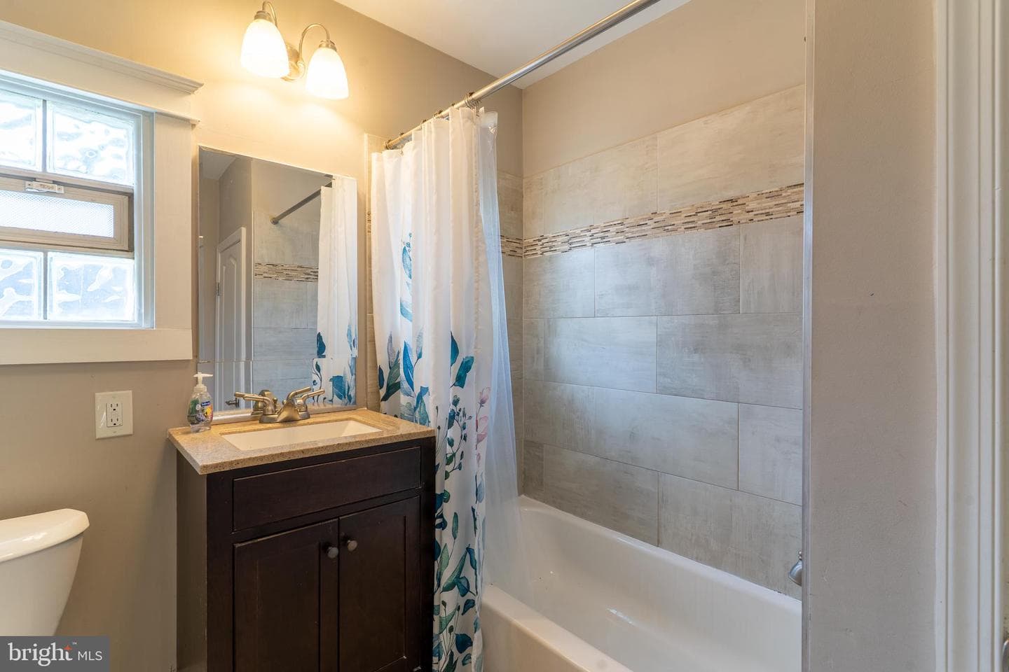 522 Elmwood Road photo 42