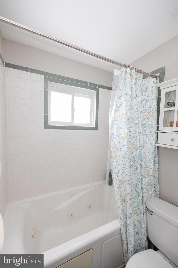 1083 Elm Road photo 20