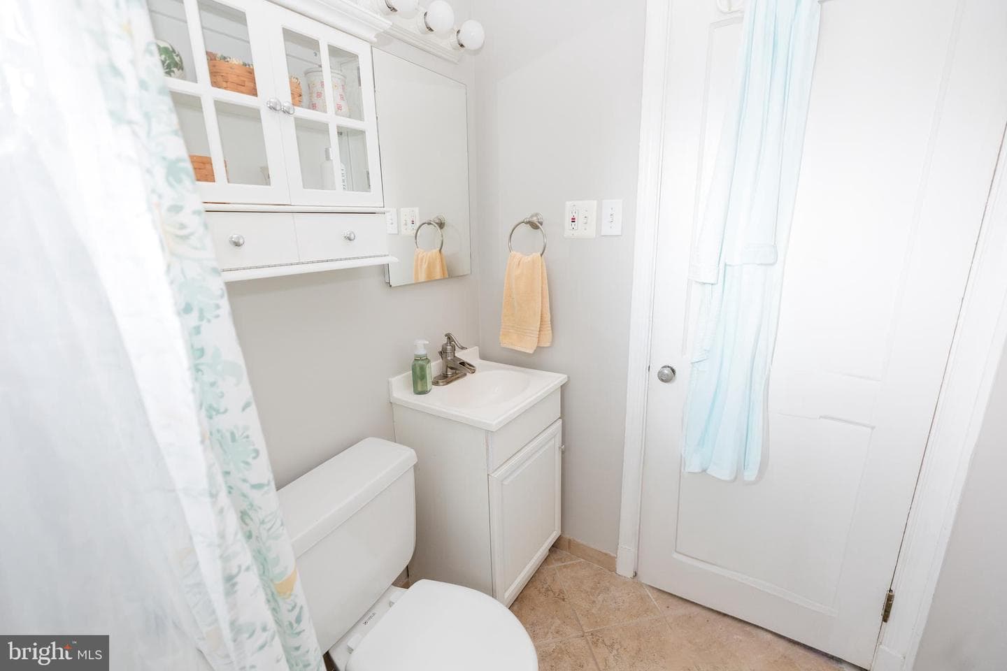 1083 Elm Road photo 21