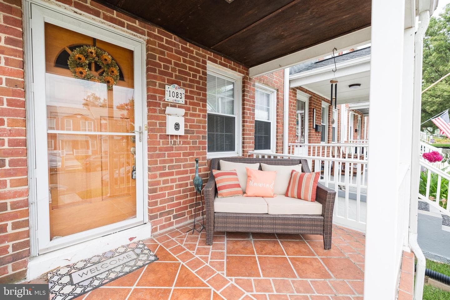 1083 Elm Road photo 3