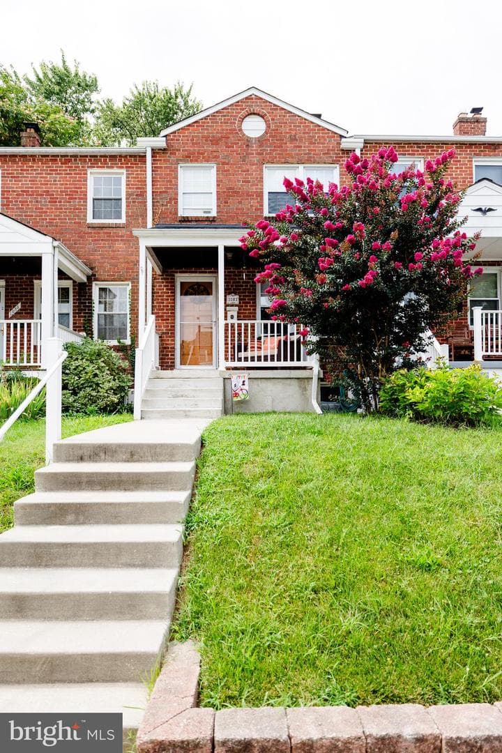 1083 Elm Road photo 33
