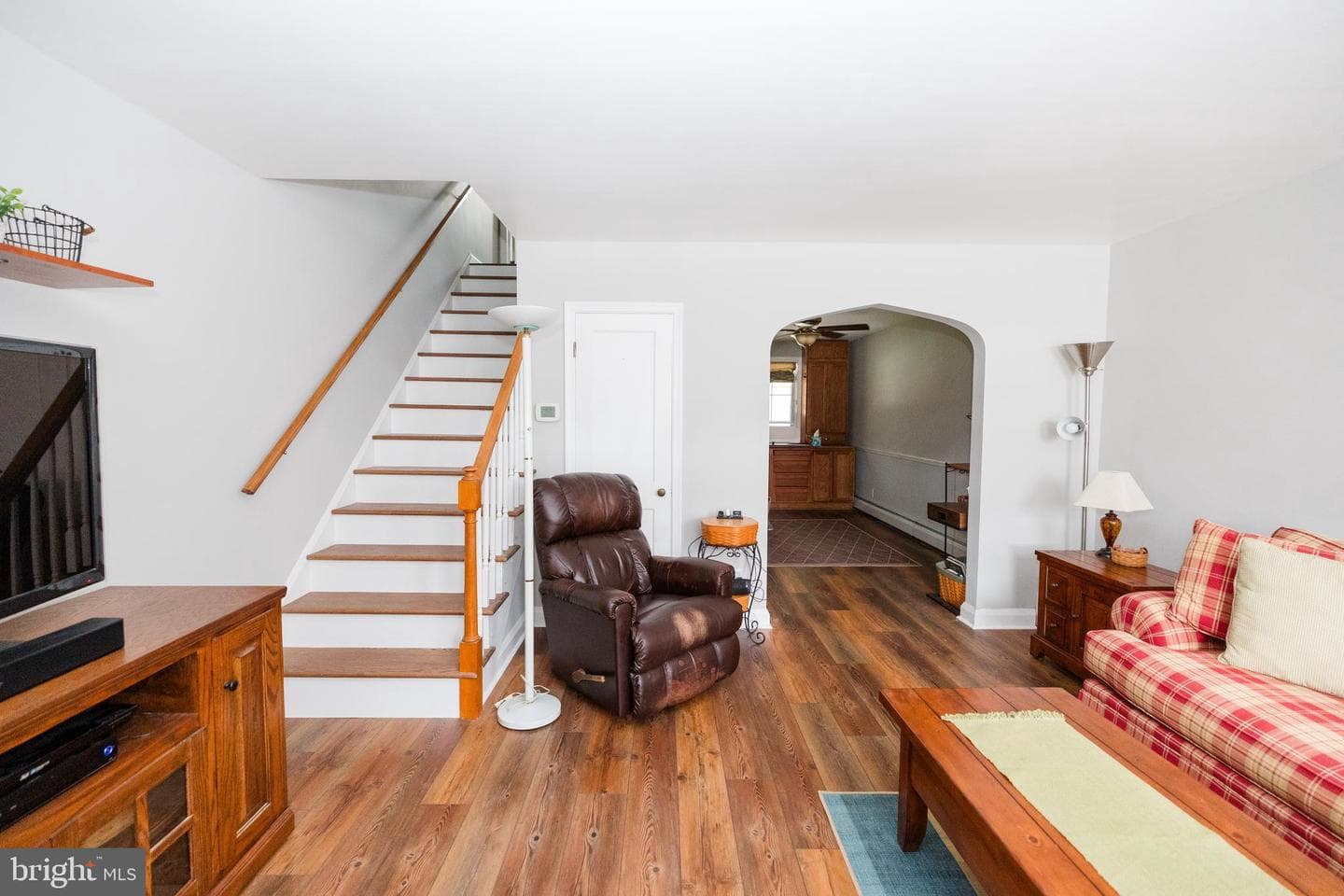 1083 Elm Road photo 7
