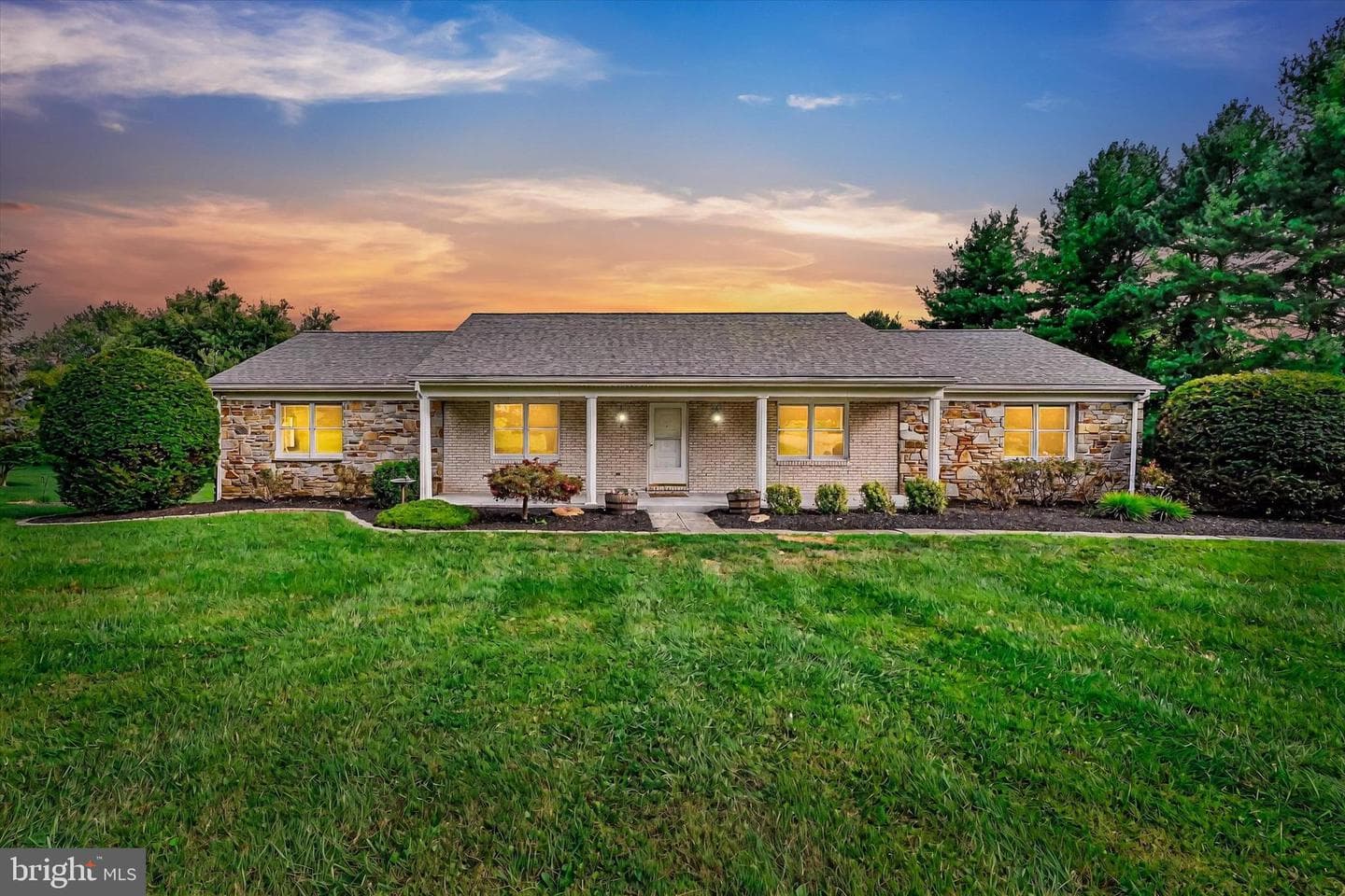 4005 Eland Road photo 1
