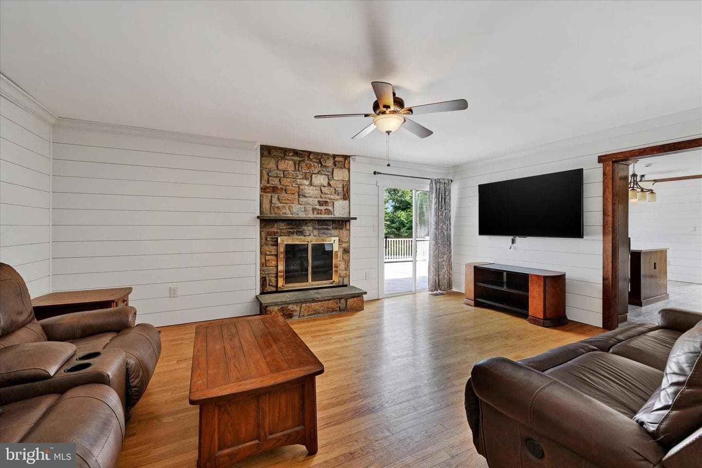 4005 Eland Road photo 10