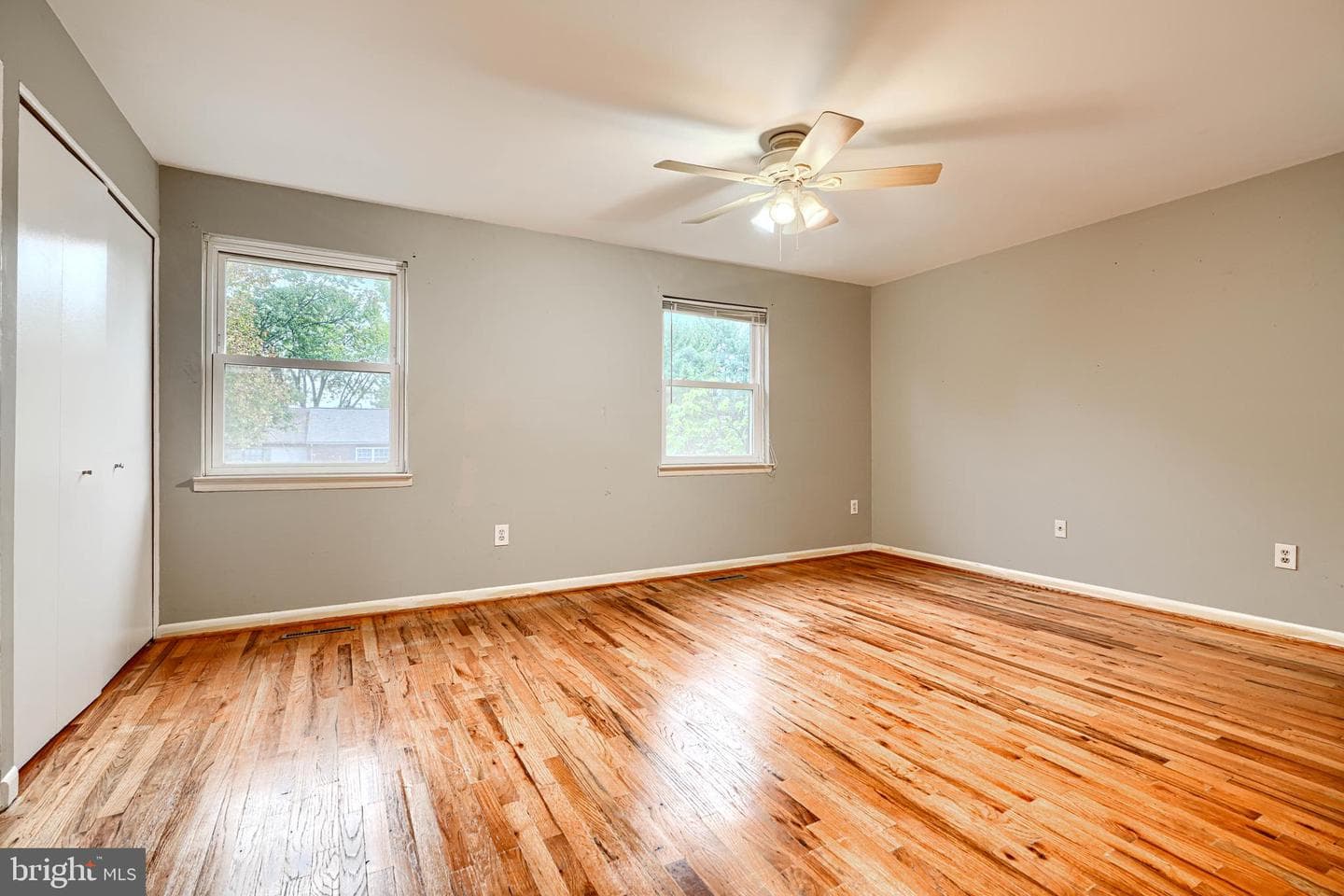 14 Englefield Square photo 11