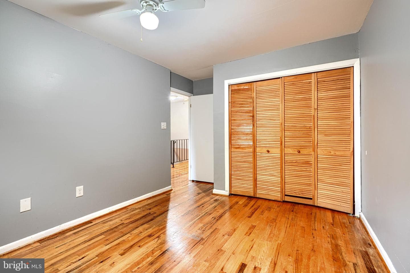 14 Englefield Square photo 17