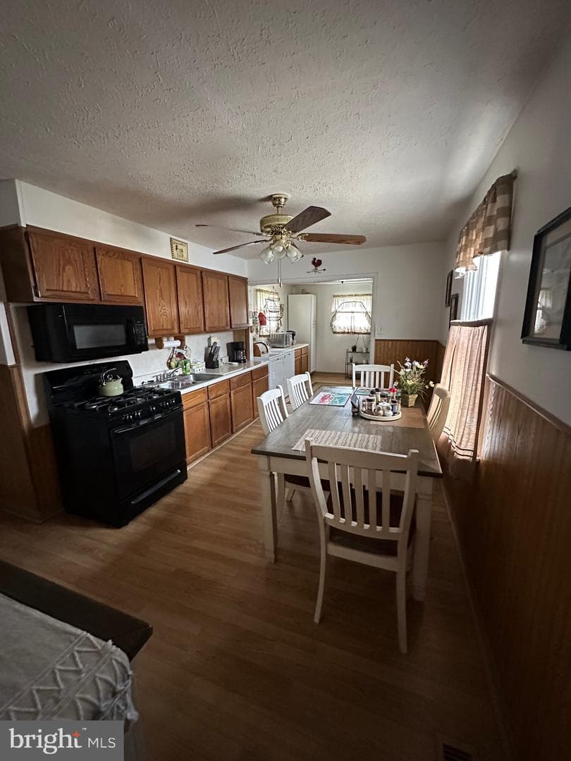 1260 Willow Road photo 12