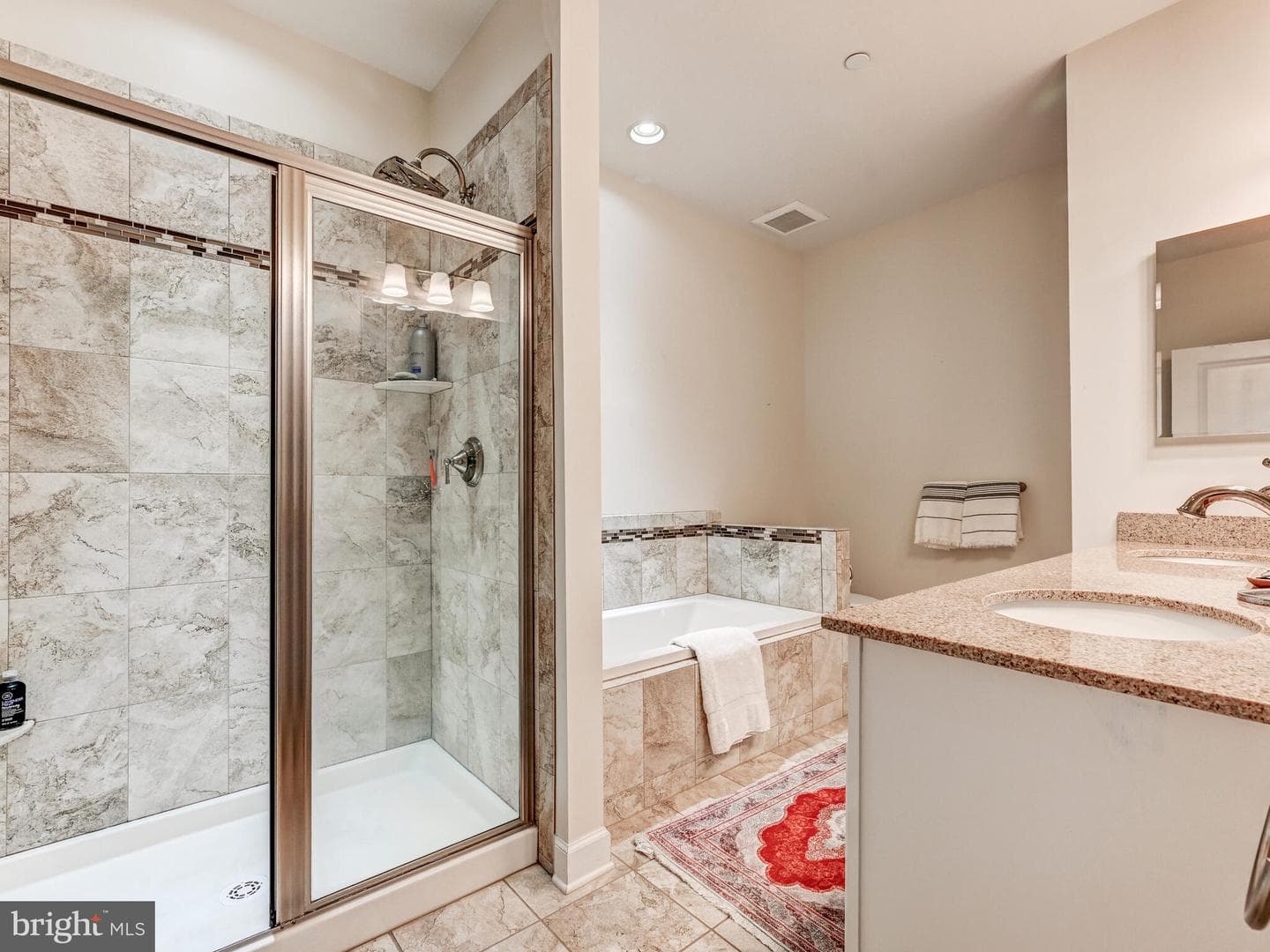 6724 Fairford Lane photo 28