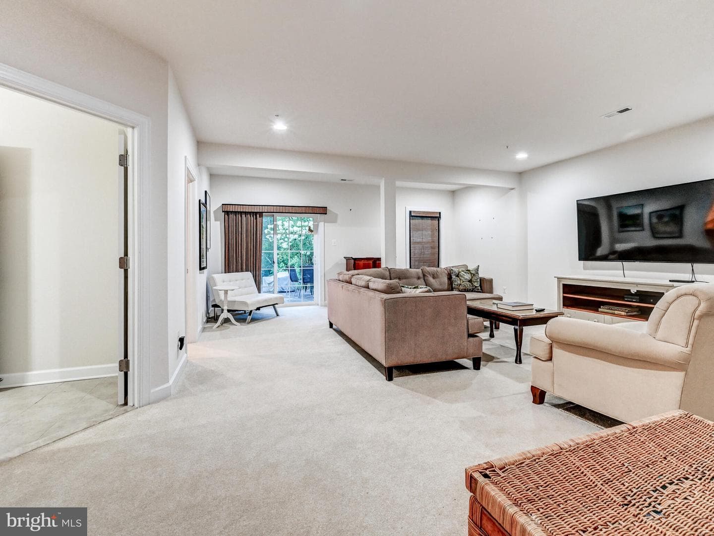 6724 Fairford Lane photo 32