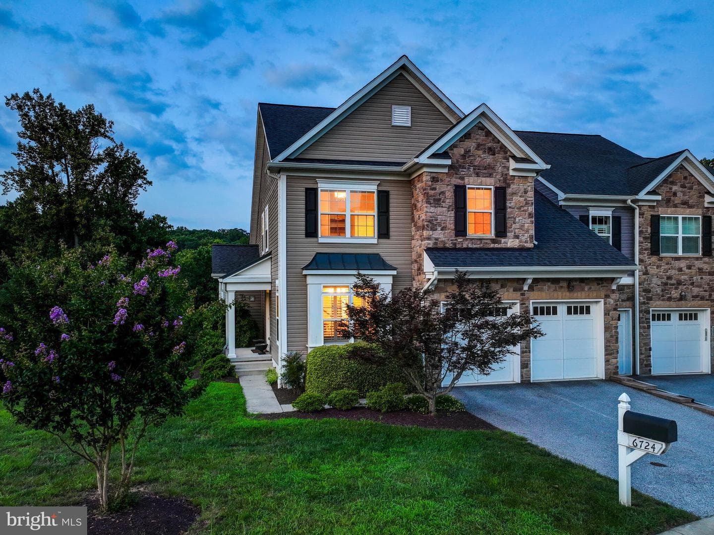 6724 Fairford Lane photo 46