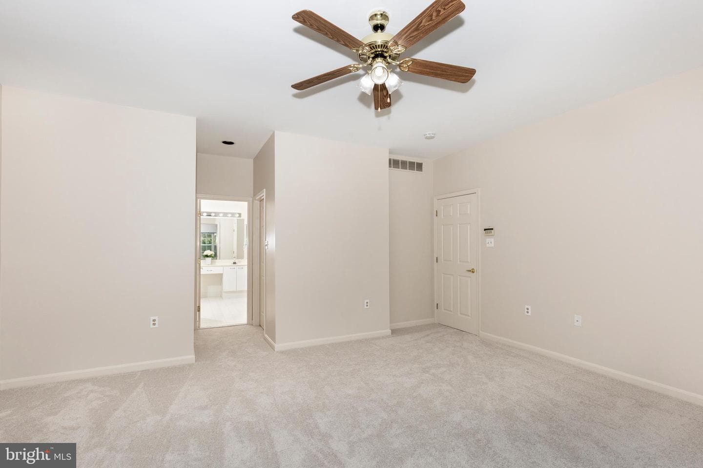 9943 Middle Mill Drive #35 photo 32