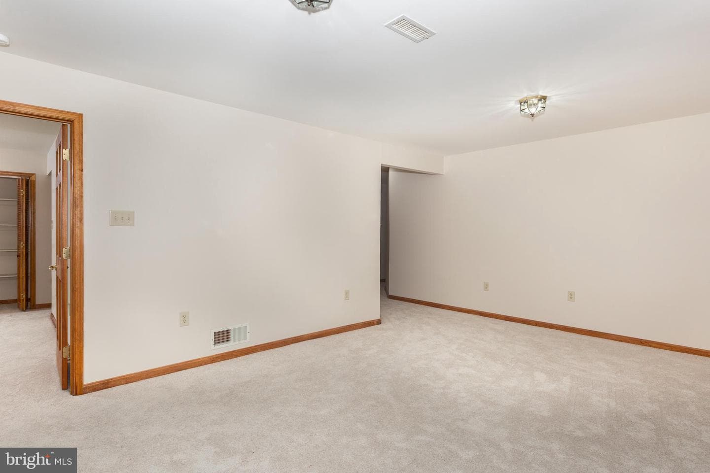 9943 Middle Mill Drive #35 photo 41