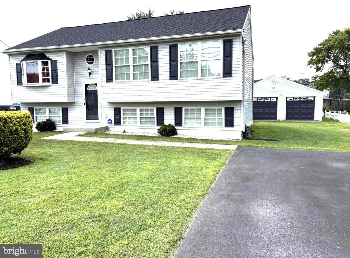3933 N Point Road photo 11