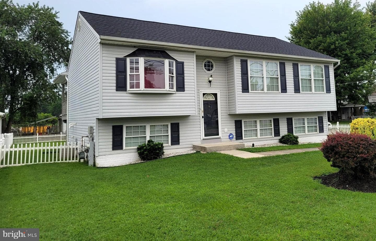 3933 N Point Road photo 12