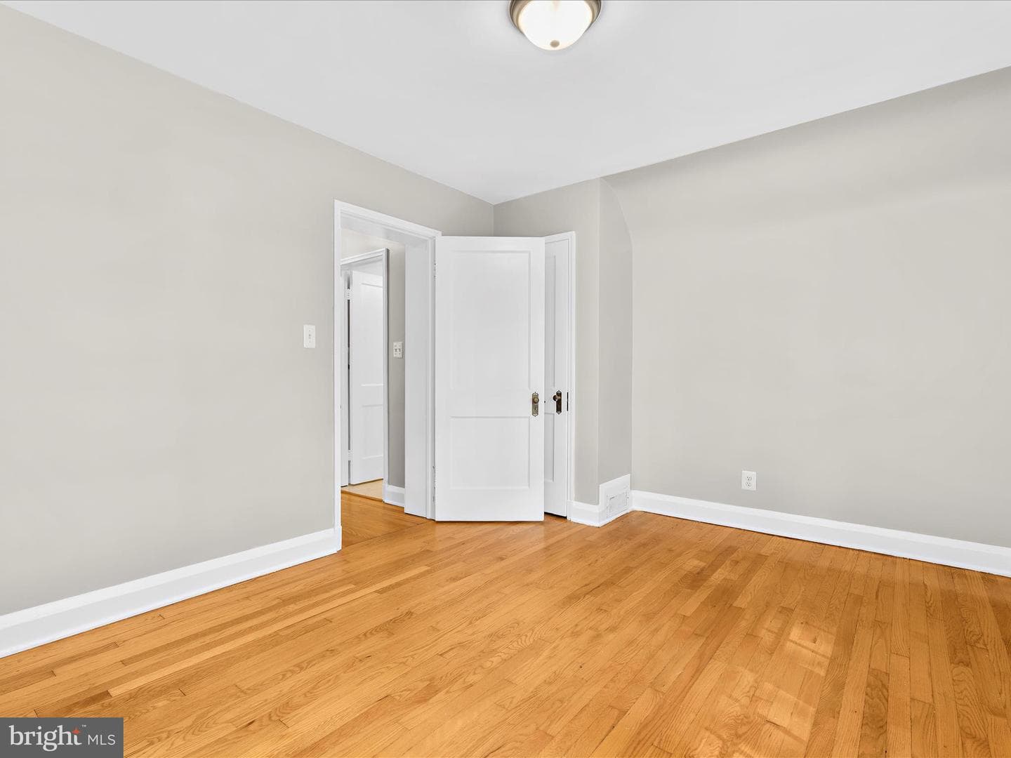 801 Olmstead Road photo 25