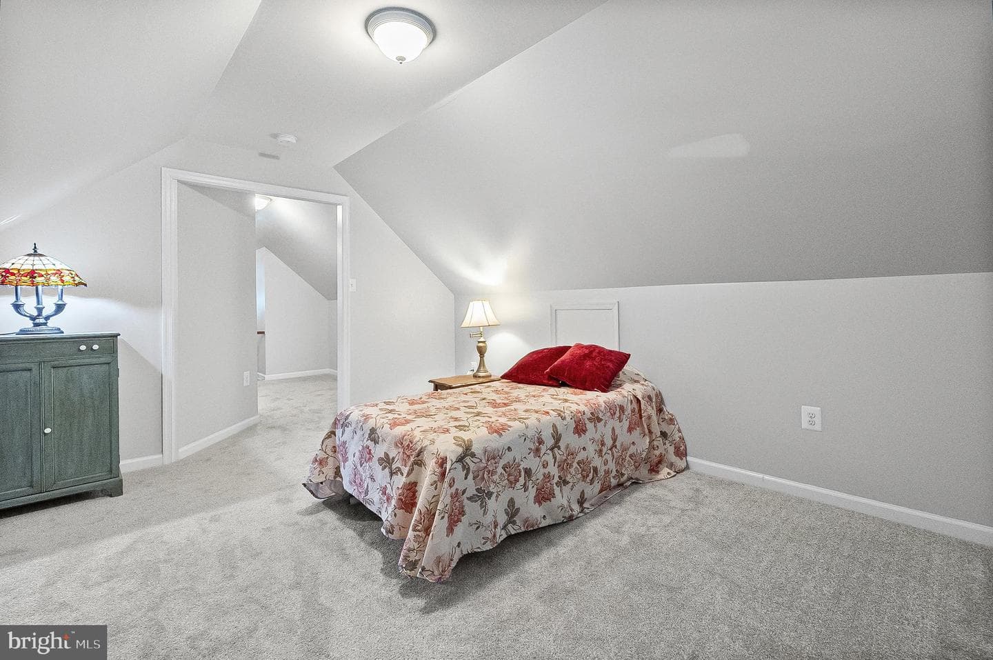 2501 1/2 Wentworth Road photo 20
