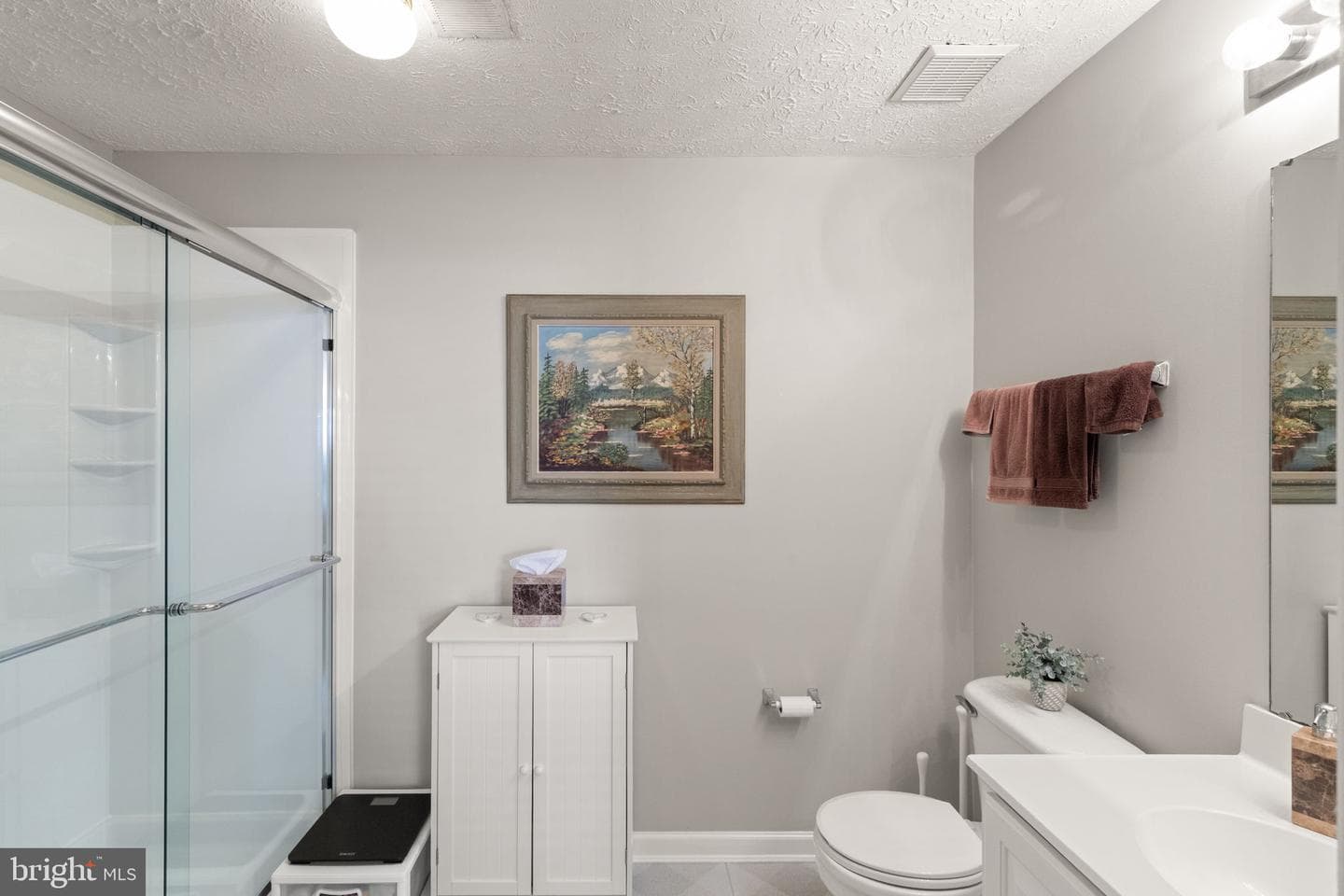 16 Brook Farm Court #16d photo 14