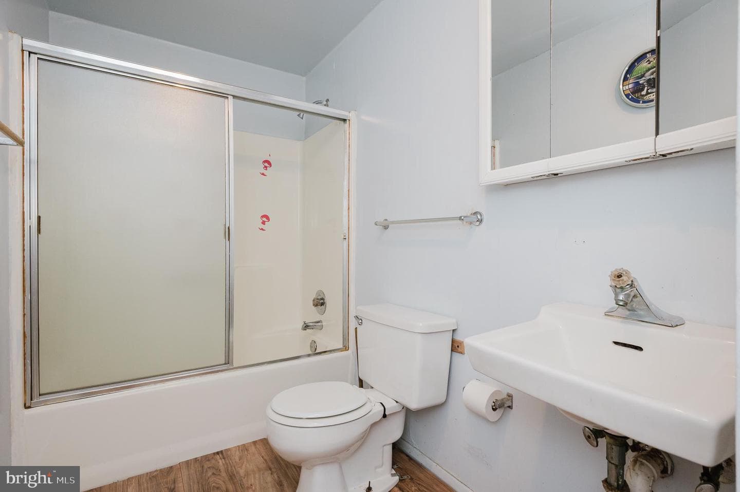 20542 Green Road photo 19