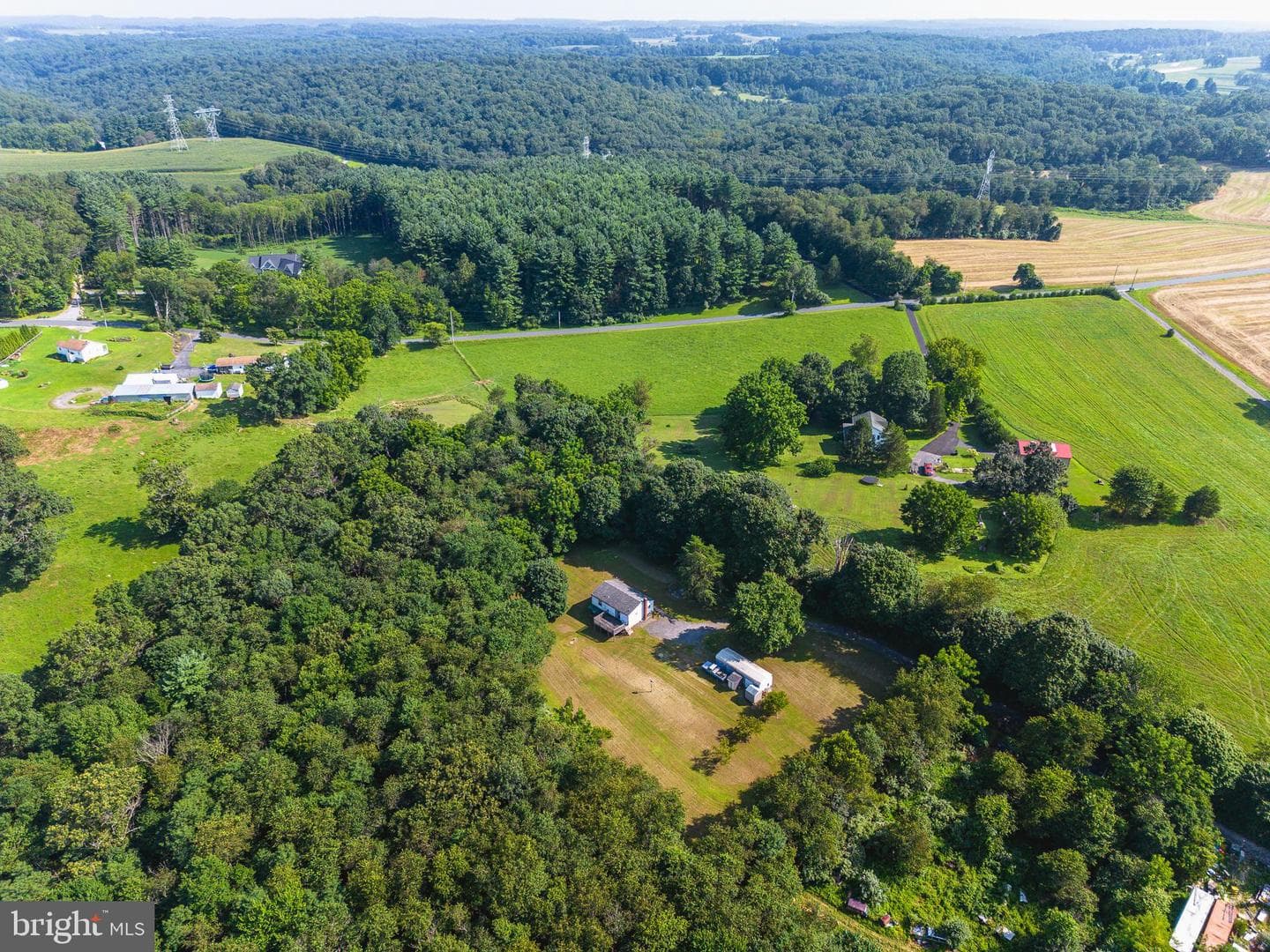 20542 Green Road photo 32