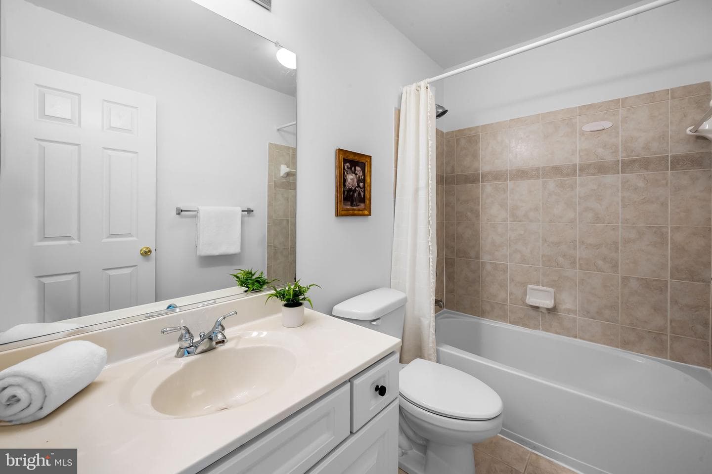703 Nellis Road photo 31