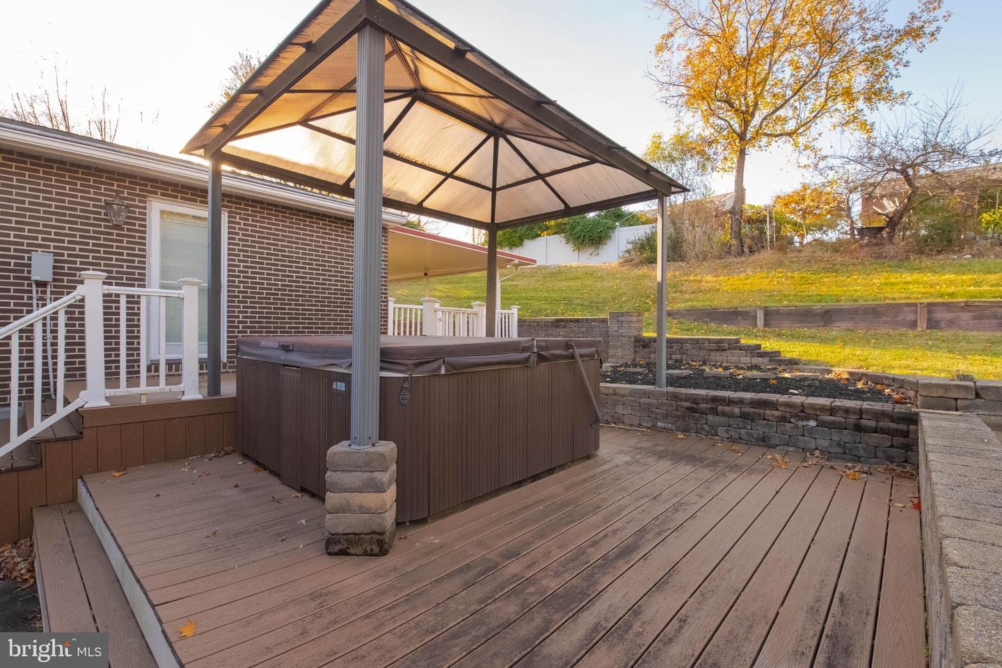 8006 Woodhaven Court photo 46