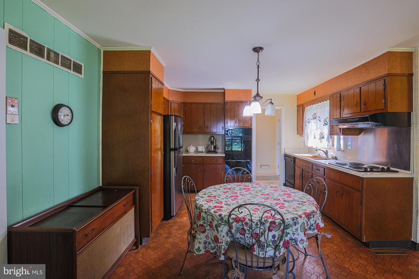 2109 Fernglen Way photo 10