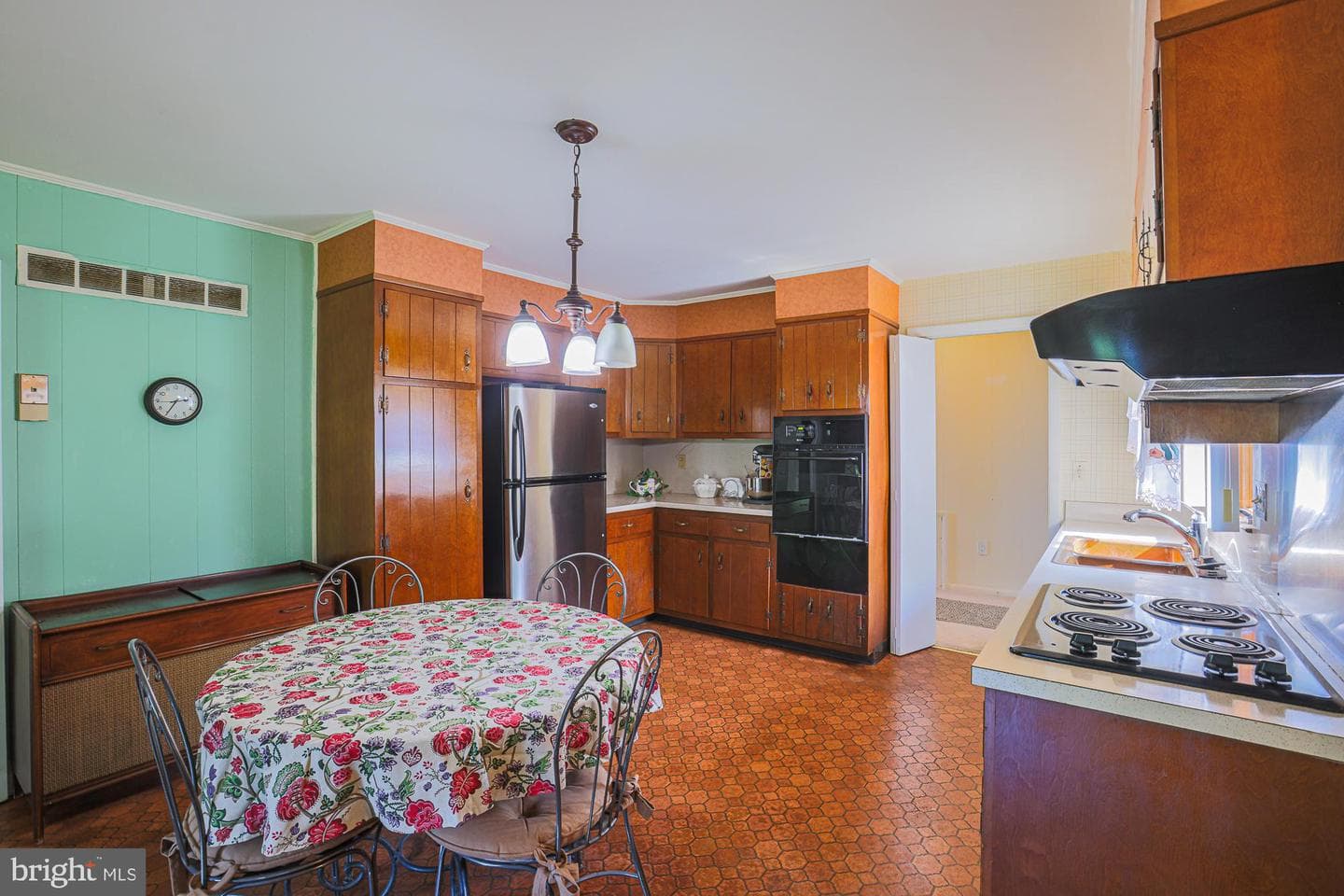 2109 Fernglen Way photo 18