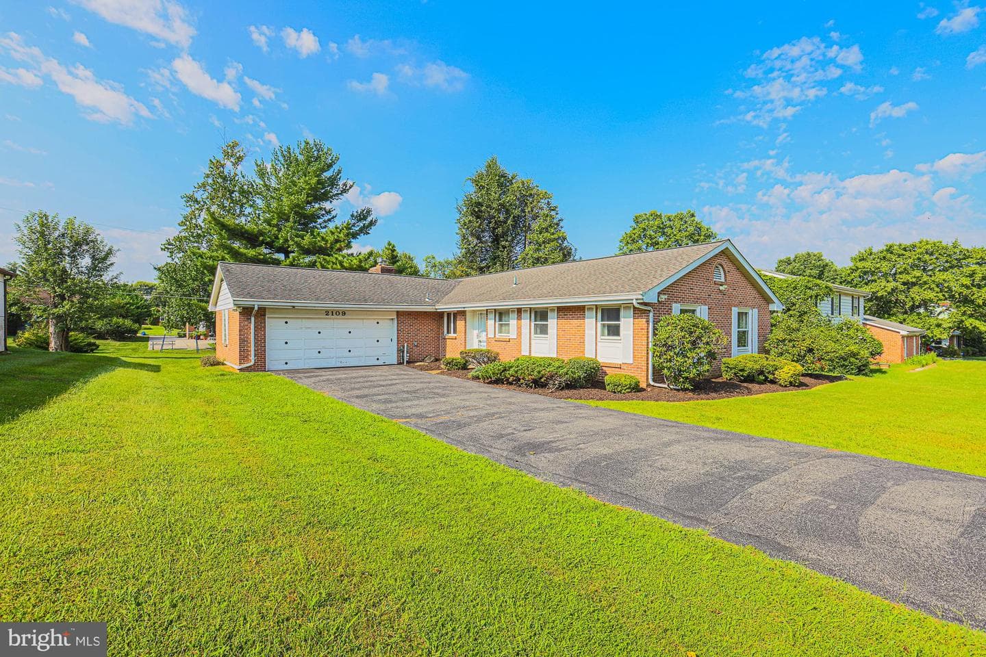2109 Fernglen Way photo 46