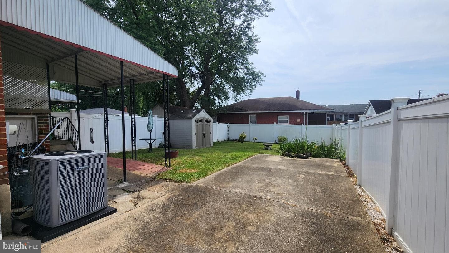 8325 Bear Creek Drive photo 10