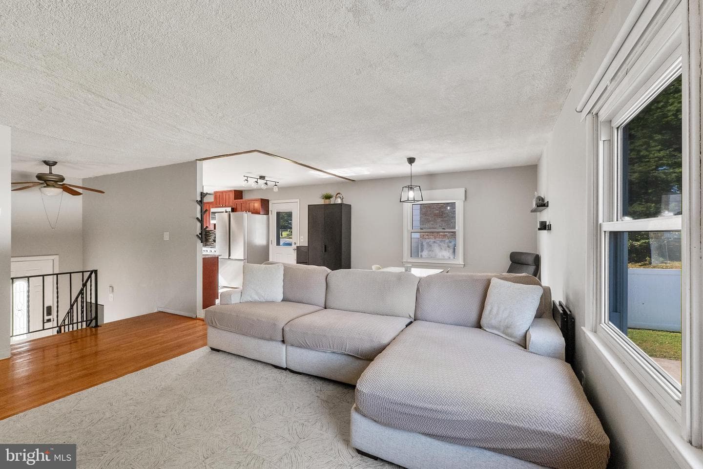 102 Danbury Road photo 6