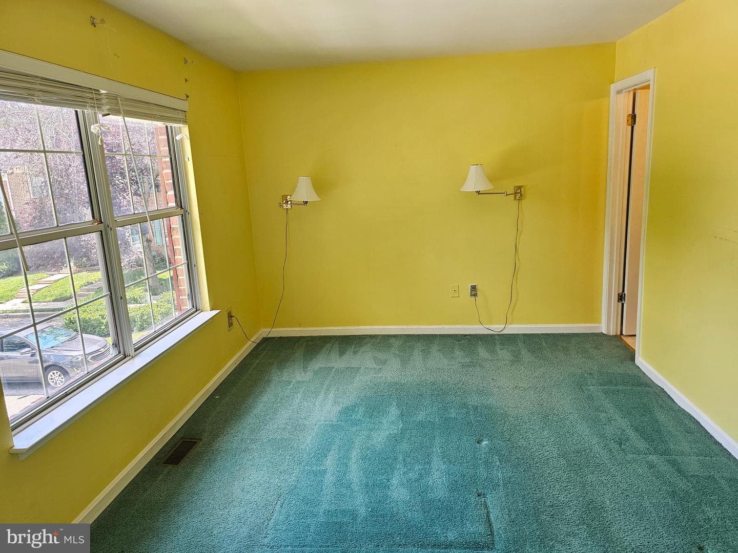 40 White Pine Court photo 11