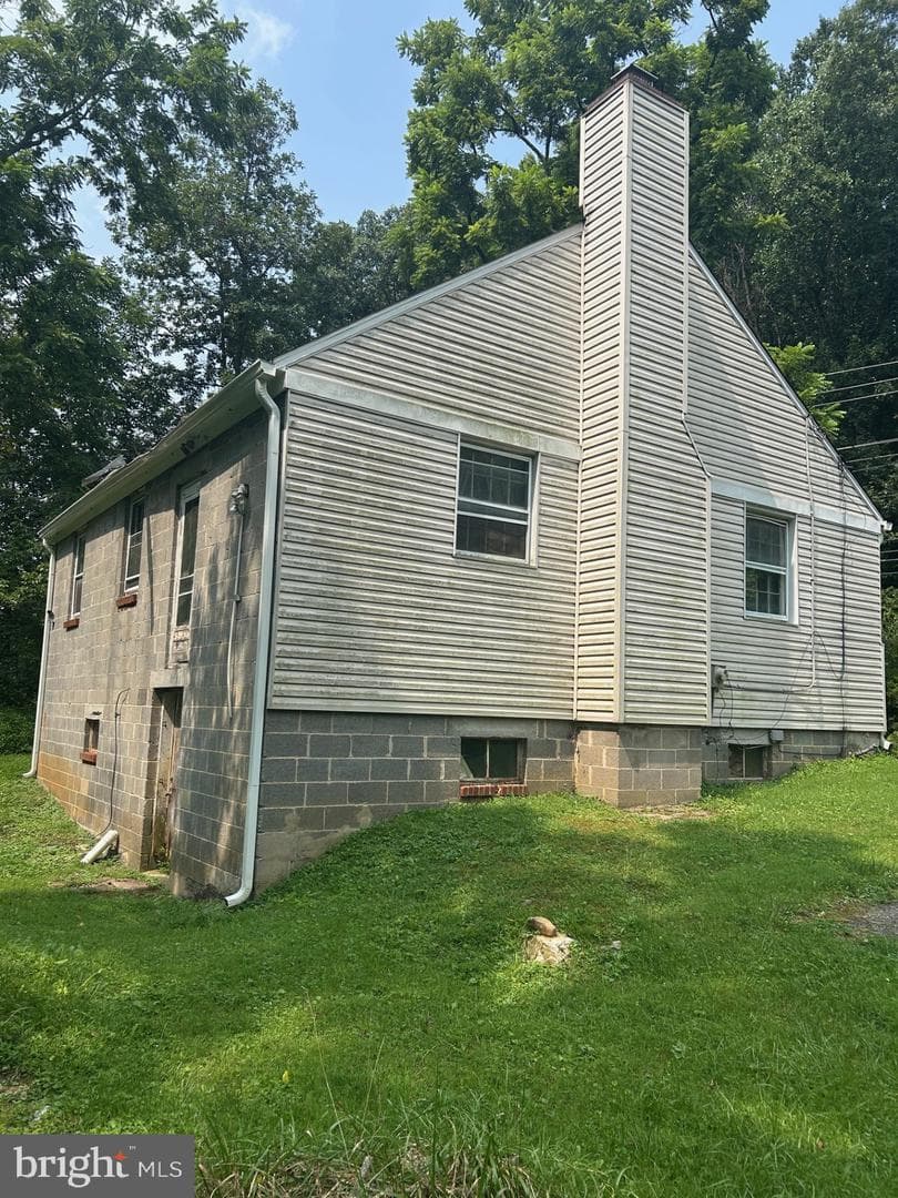 2345 Paper Mill Road photo 3