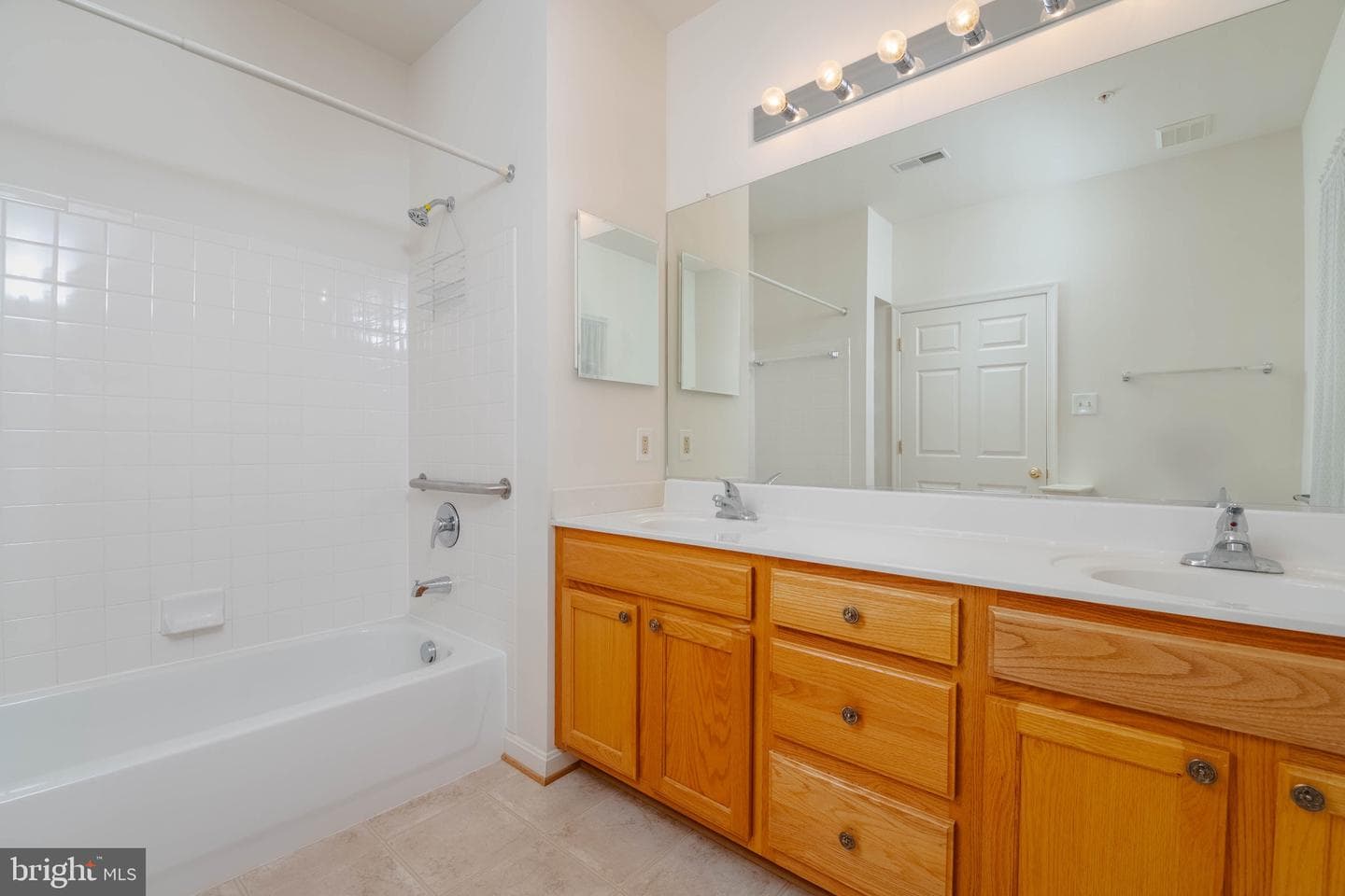 608 Hopkins Landing Drive #608 photo 15
