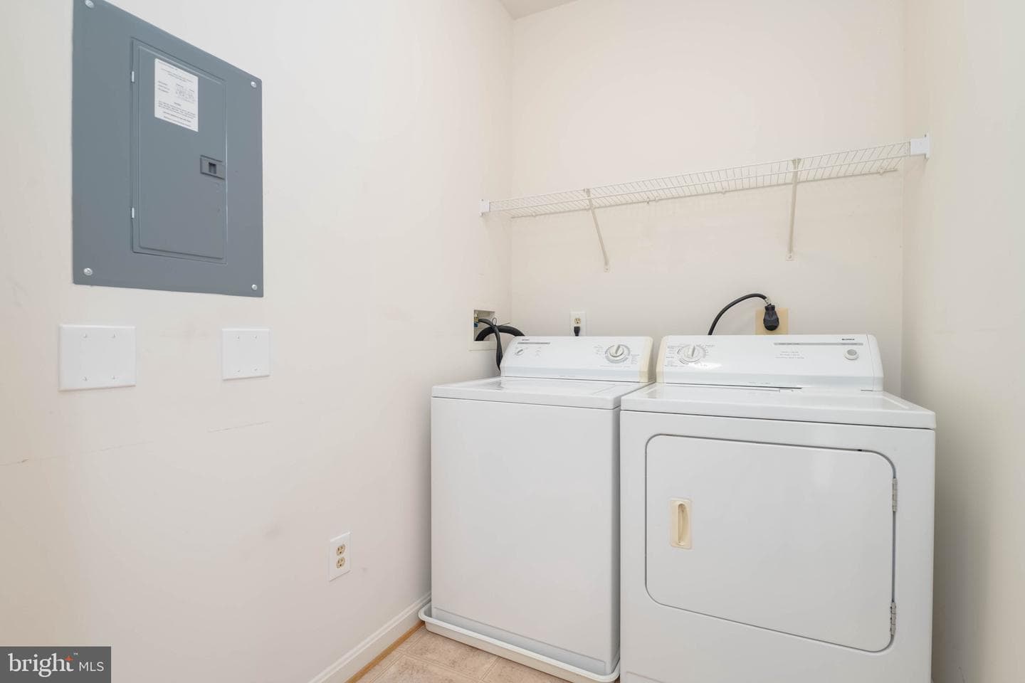 608 Hopkins Landing Drive #608 photo 20