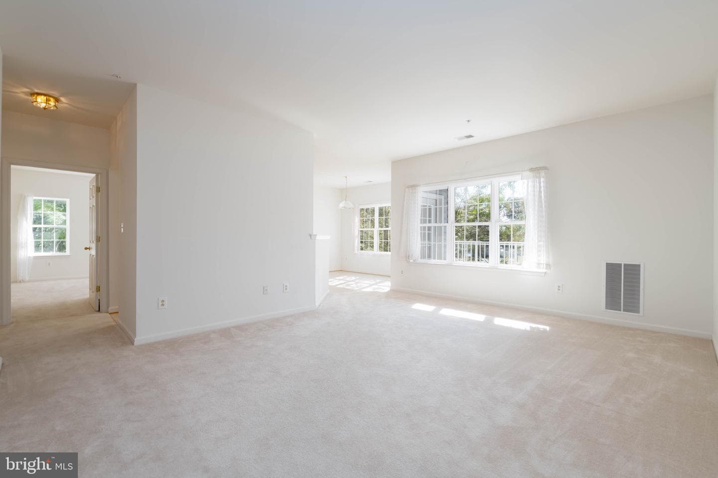 608 Hopkins Landing Drive #608 photo 3