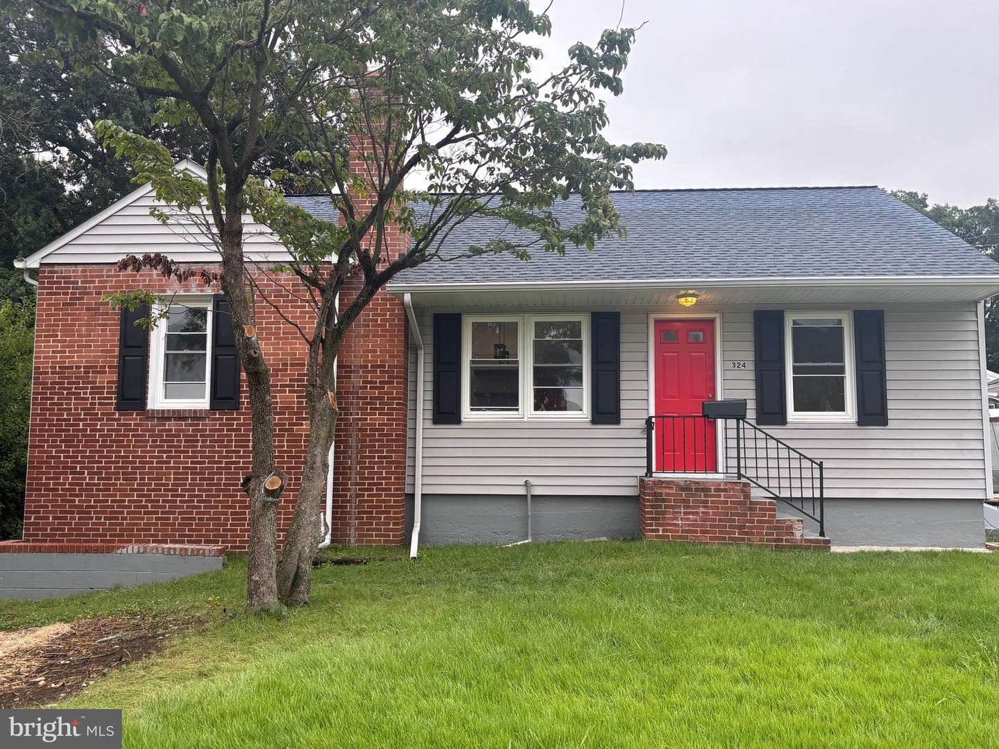 324 Savannah Road photo 1
