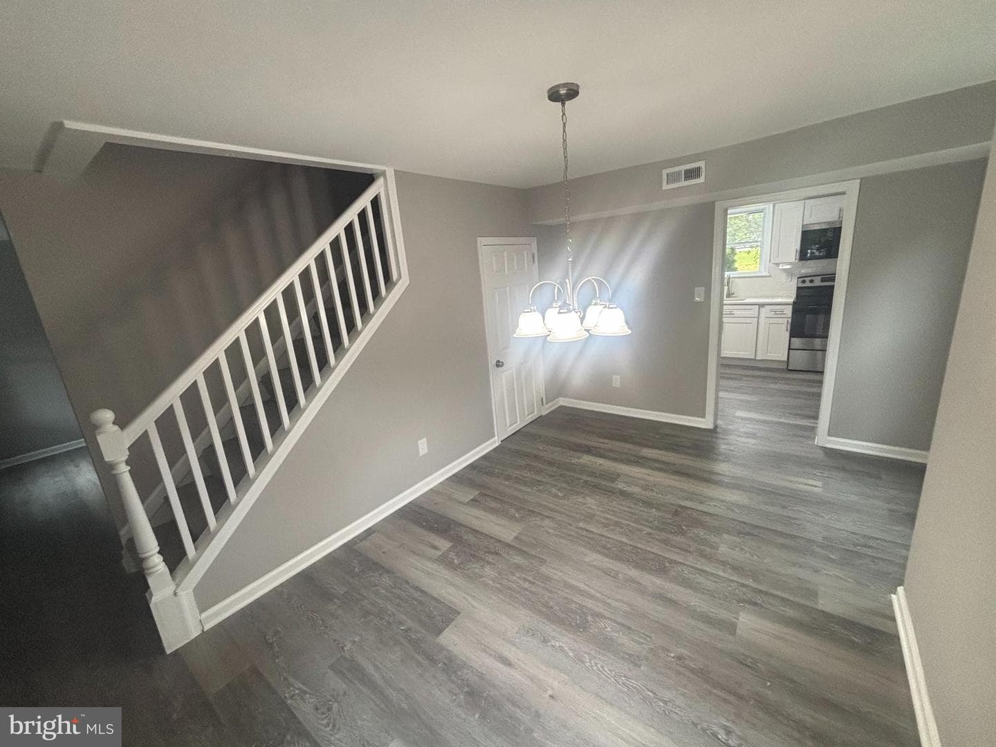 16014 Carnival Avenue photo 11