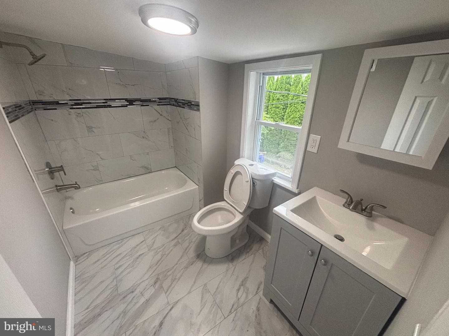 16014 Carnival Avenue photo 16