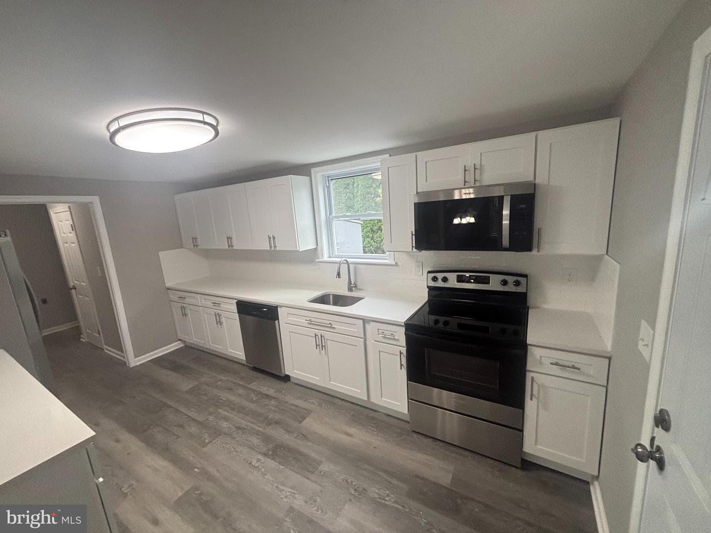 16014 Carnival Avenue photo 3