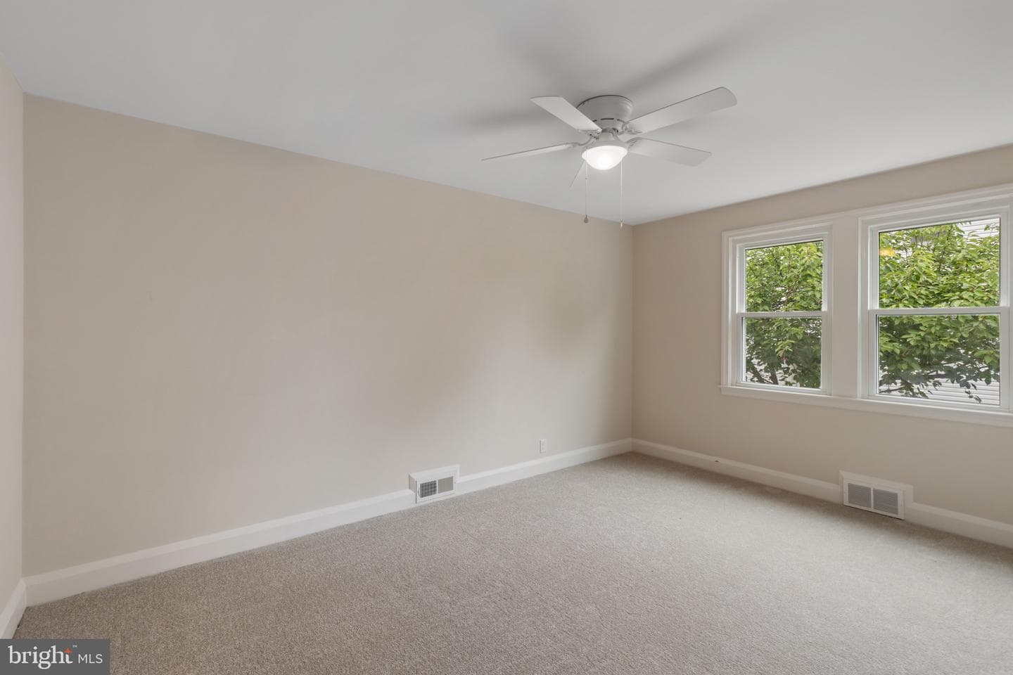3012 Lavender Avenue photo 14