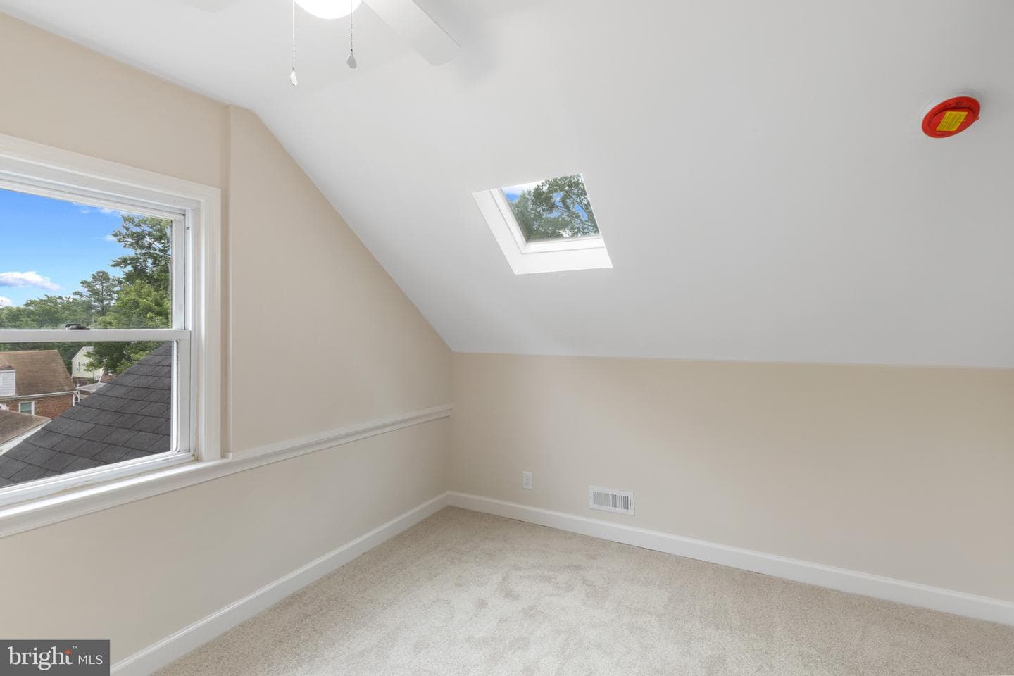 3012 Lavender Avenue photo 22
