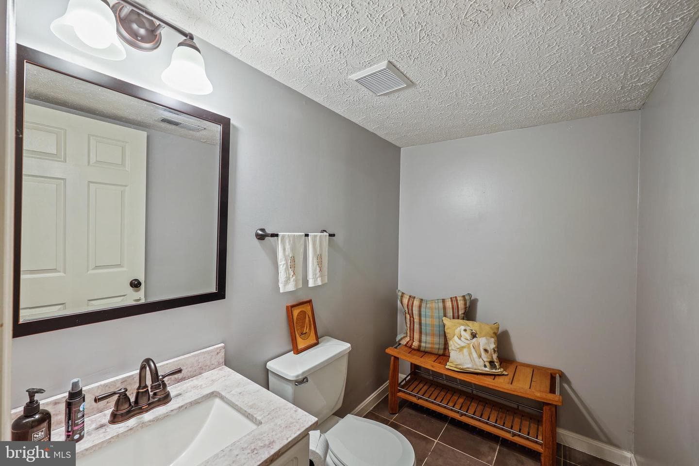 15 Winterberry Court photo 24