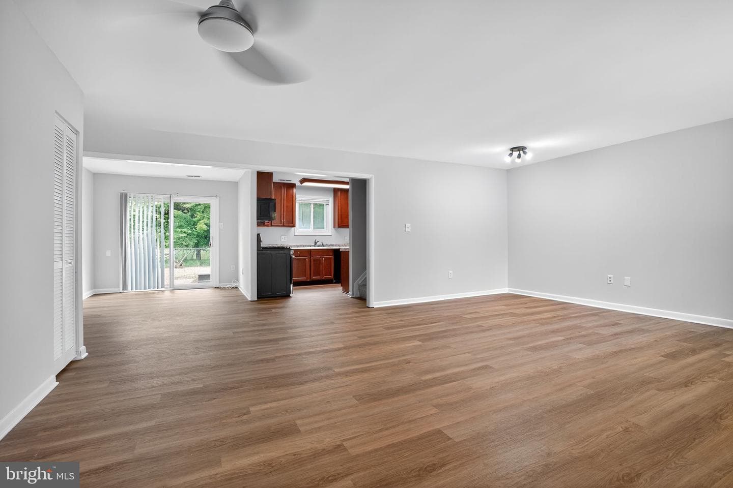 8819 Winterbrook Road photo 8