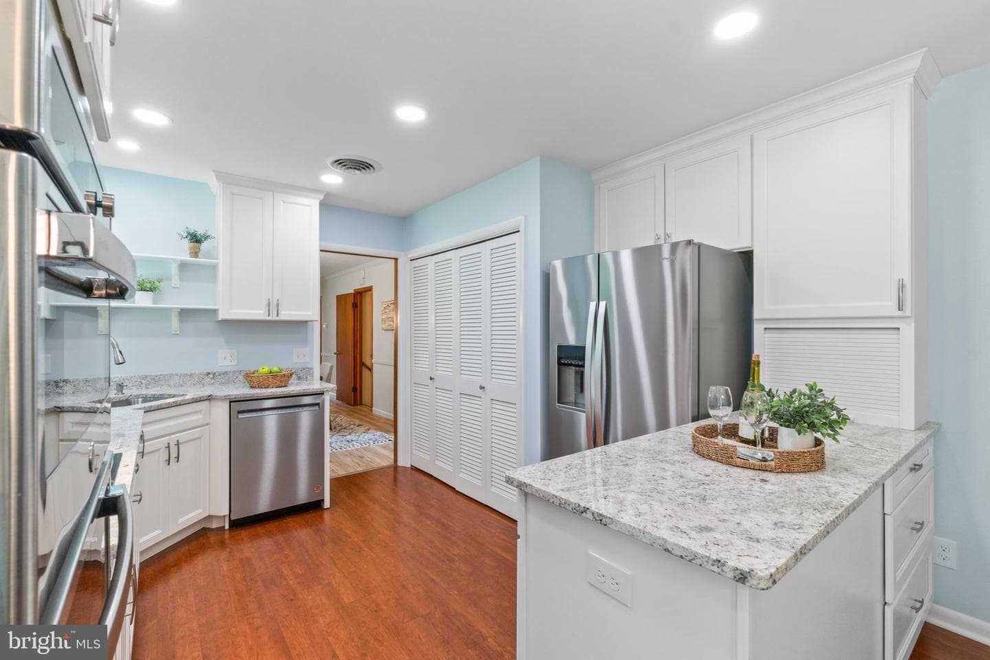 12535 Merritt Avenue photo 13