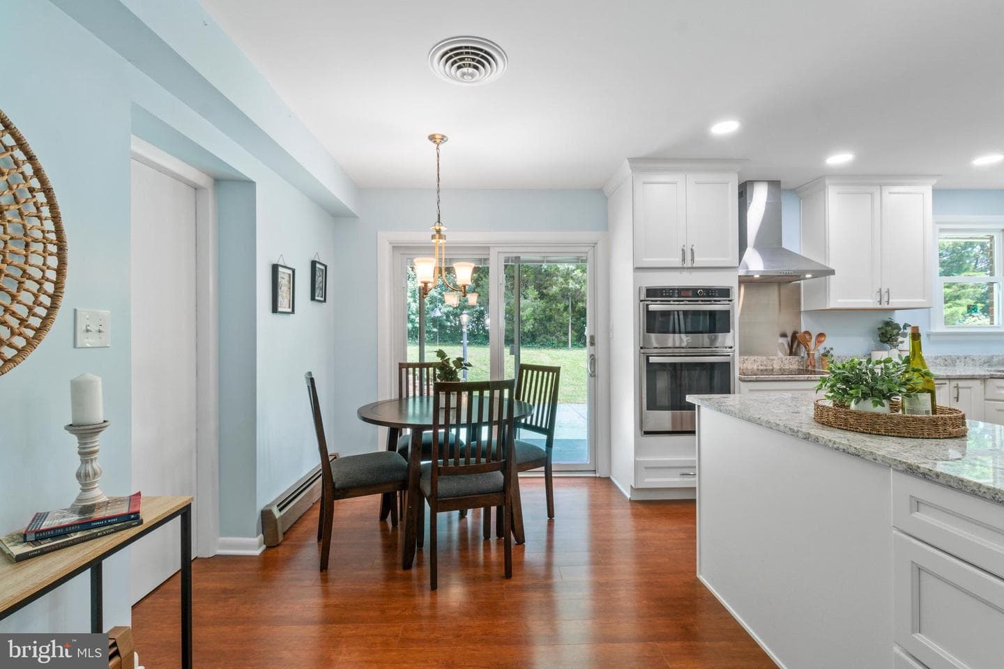 12535 Merritt Avenue photo 16