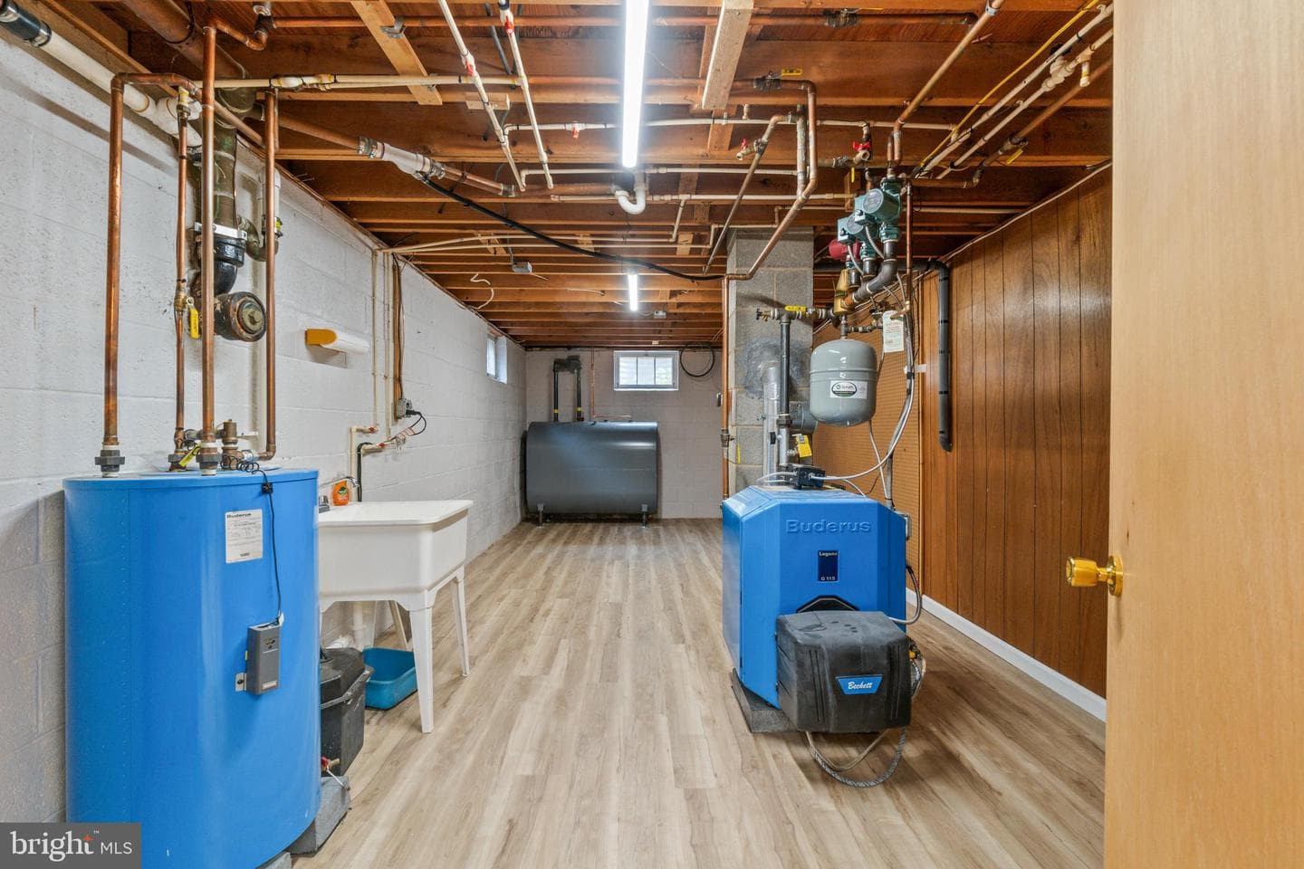 12535 Merritt Avenue photo 29