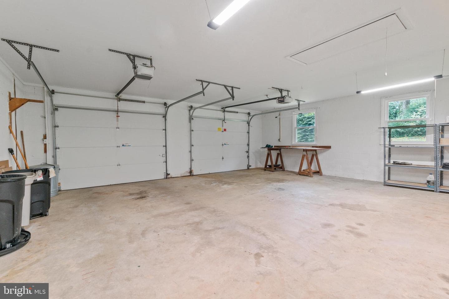 12535 Merritt Avenue photo 32