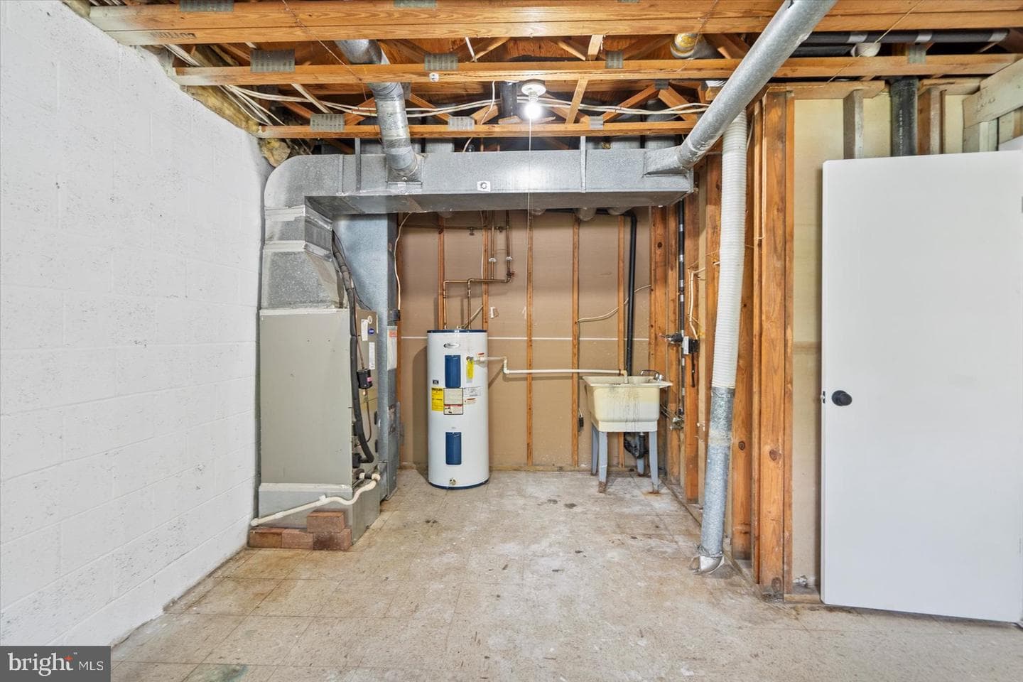 12 Englefield Square photo 31
