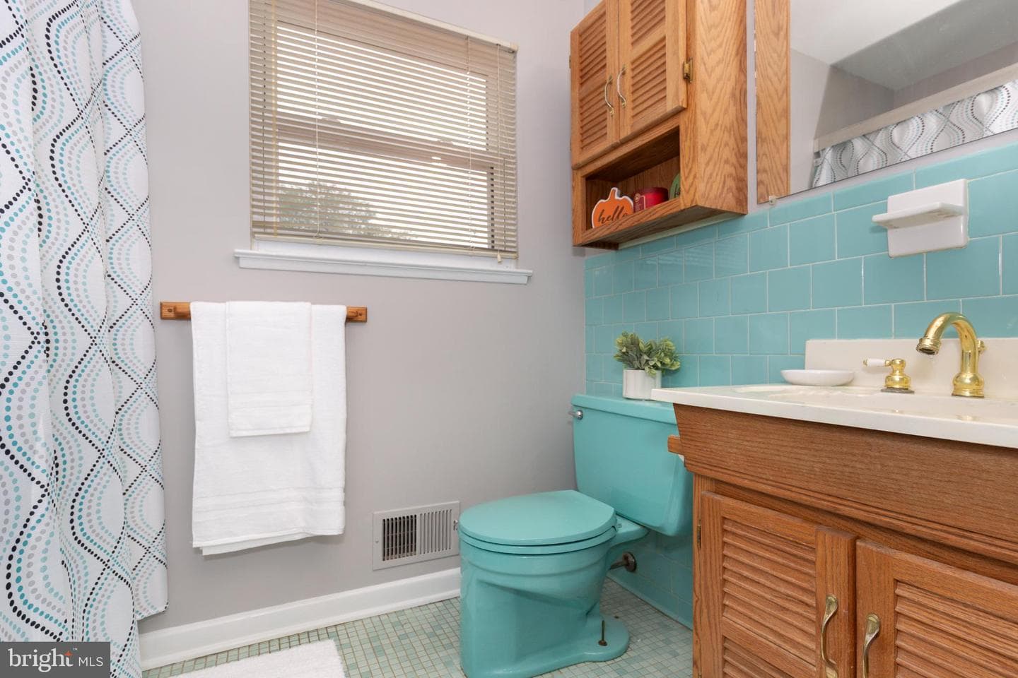 520 Crisfield Road photo 21