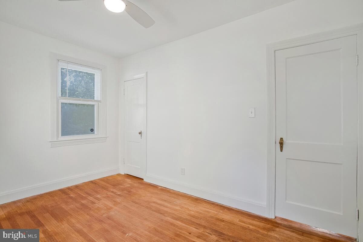 1230 Stevens Avenue photo 20